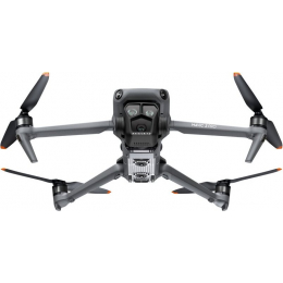 Квадрокоптер DJI Mavic 3 Pro Fly More Combo (DJI RC)