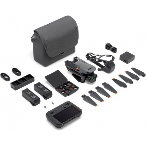 Квадрокоптер DJI Mavic 3 Pro Fly More Combo (DJI RC Pro)