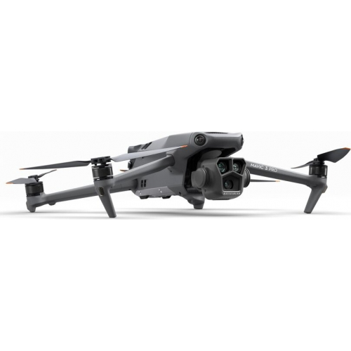 Квадрокоптер DJI Mavic 3 Pro Fly More Combo (DJI RC Pro)